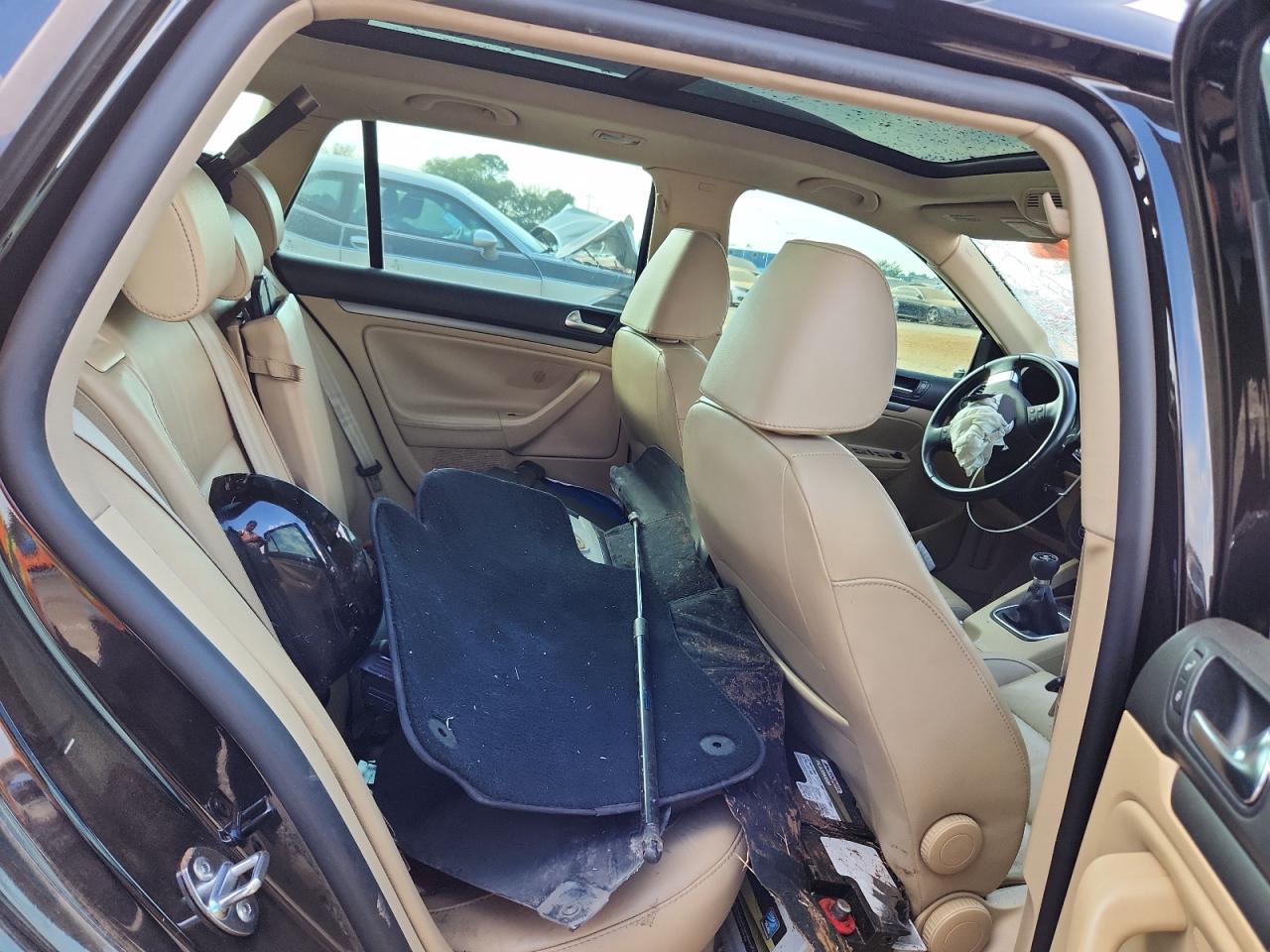 2009 Volkswagen Jetta Sel VIN: 3VWTA71K69M256136 Lot: 80760455