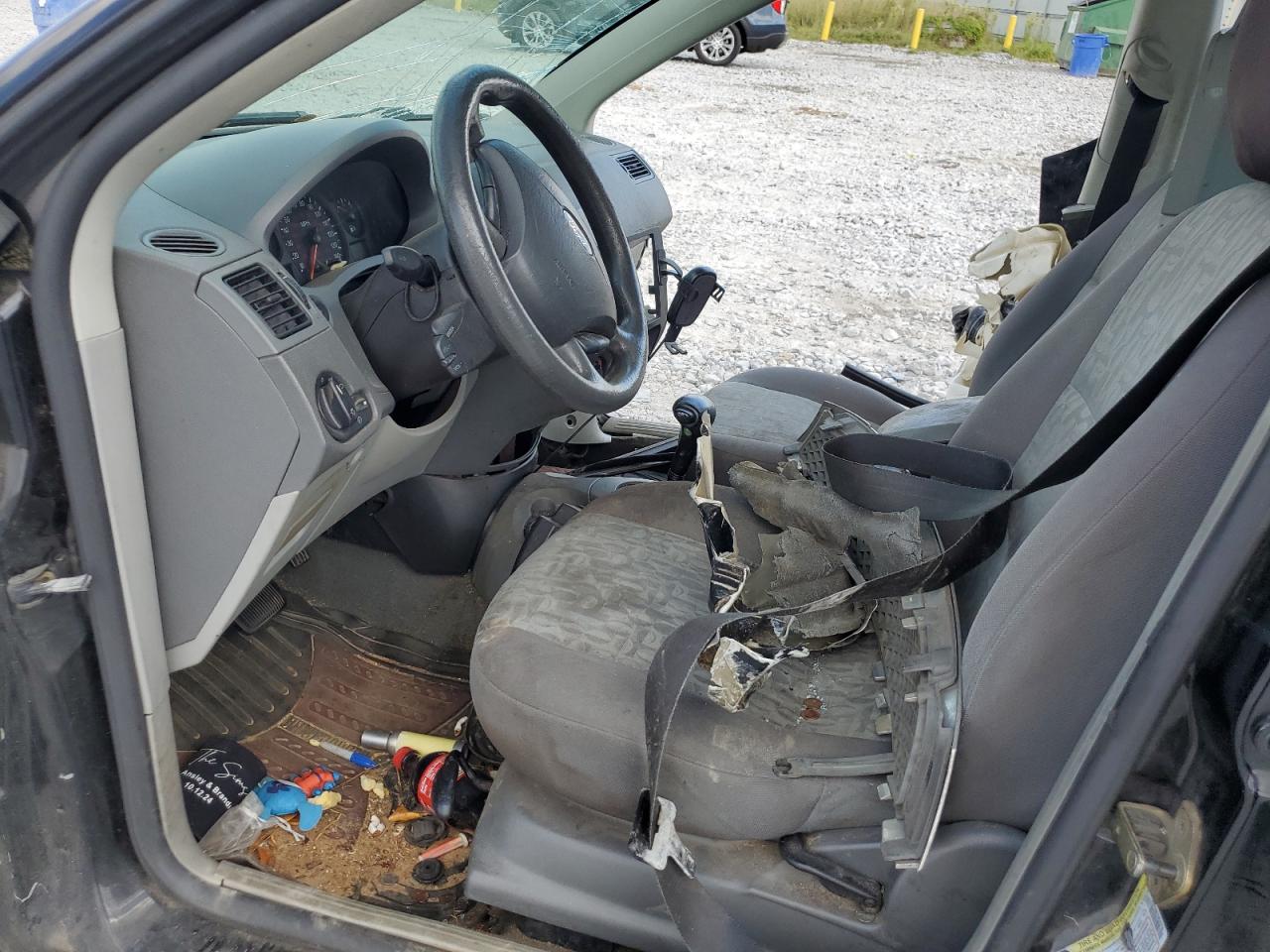 2005 Ford Focus Zx4 VIN: 1FAFP34N65W202736 Lot: 81527605