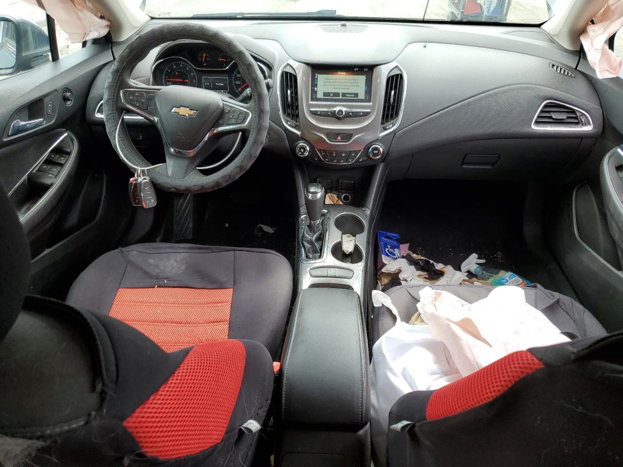 2018 Chevrolet Cruze Lt VIN: 1G1BE5SM3J7188666 Lot: 70957065