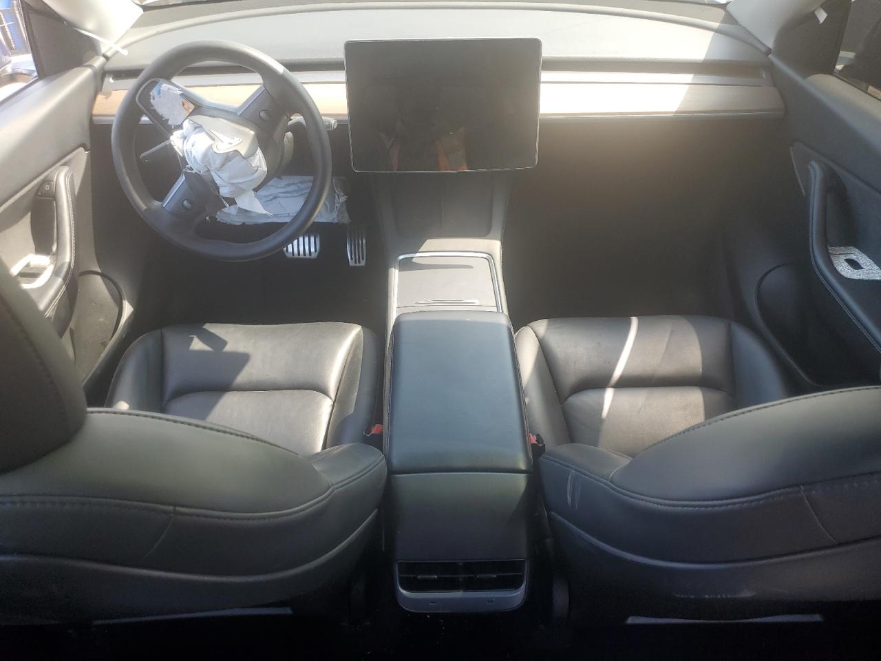 2021 Tesla Model Y VIN: 5YJYGAEE3MF293943 Lot: 71517585