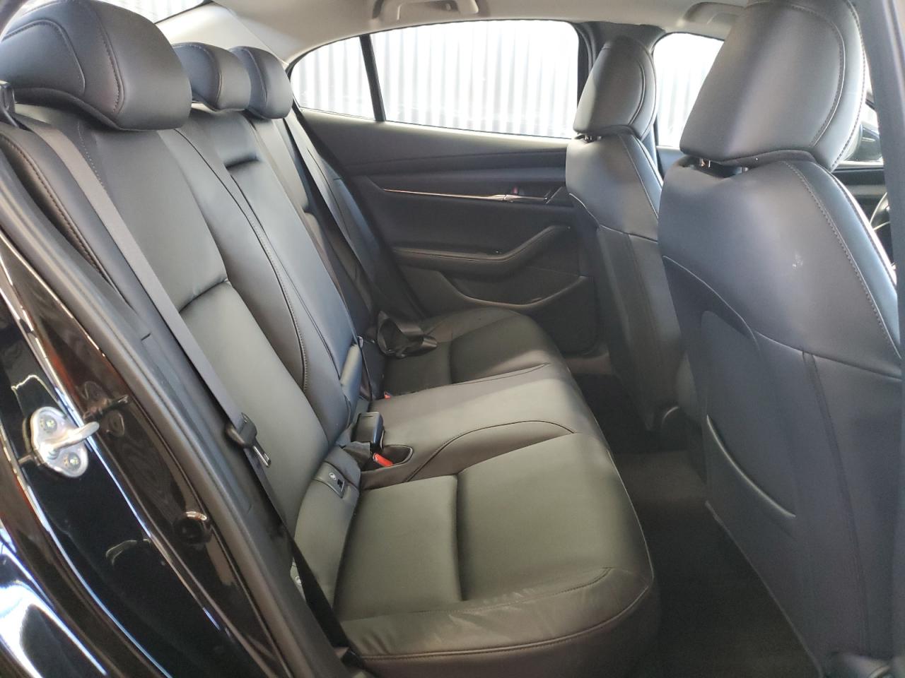 2025 Mazda 3 Preferred VIN: JM1BPACM6S1762805 Lot: 84271735