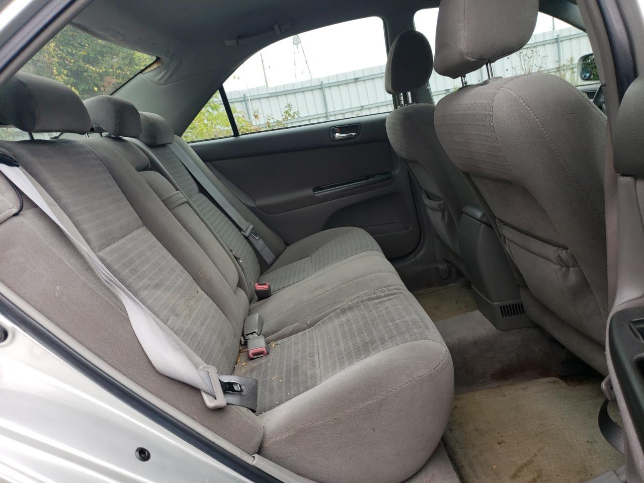 2005 Toyota Camry Le VIN: 4T1BF32K95U084032 Lot: 82052665