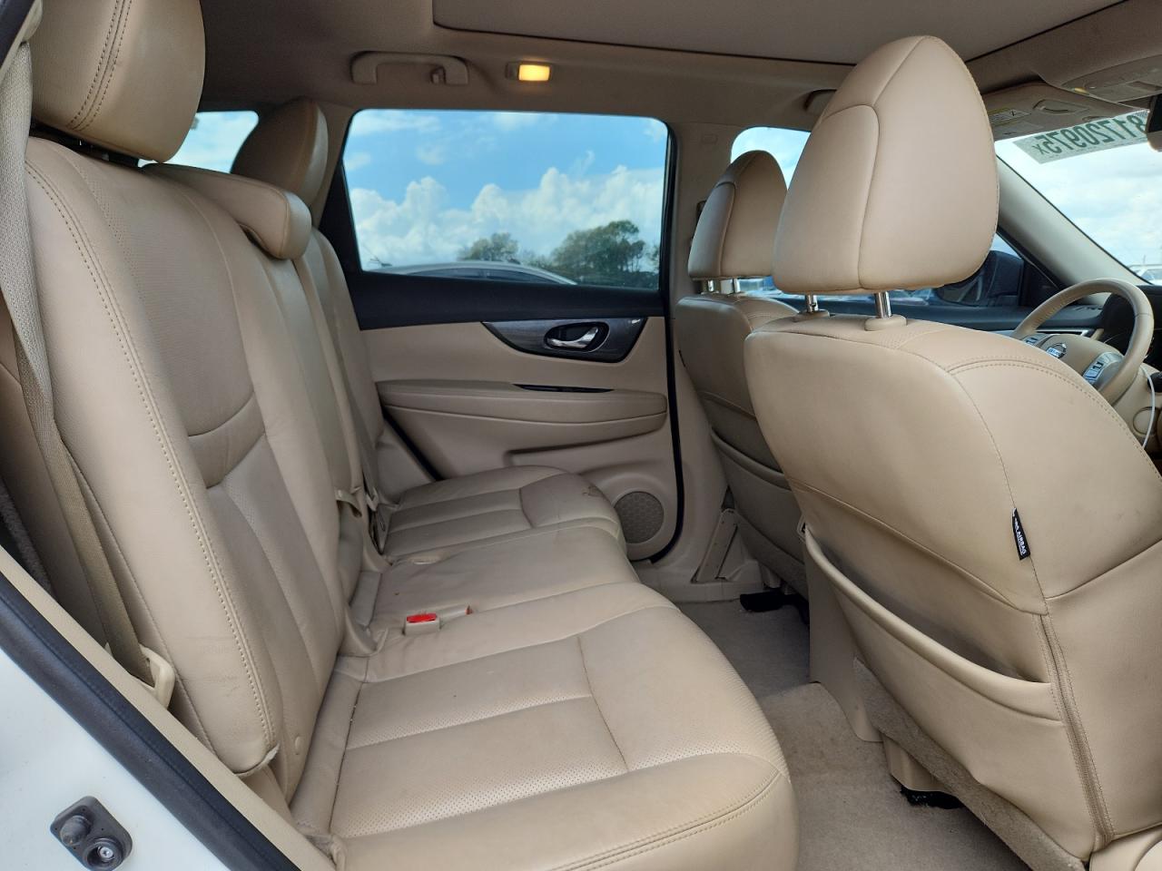 2015 Nissan Rogue S VIN: 5N1AT2MT8FC762684 Lot: 81720975