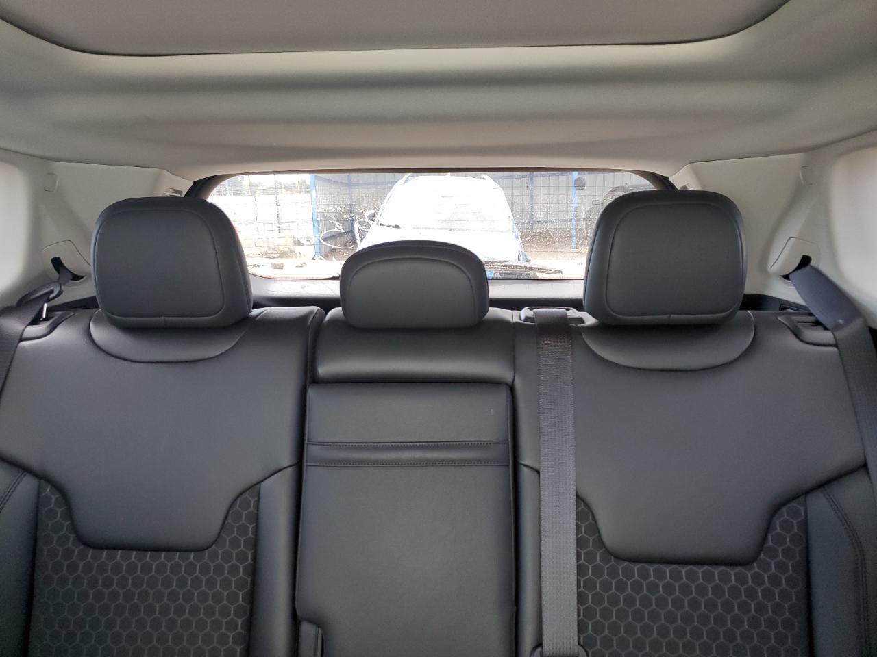 2019 Jeep Compass Latitude VIN: 3C4NJDBBXKT828006 Lot: 80019605