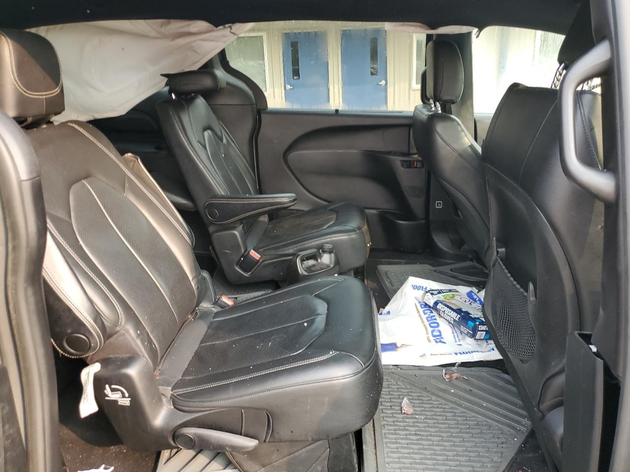 2020 Chrysler Pacifica Touring L VIN: 2C4RC3BG6LR273853 Lot: 71437405