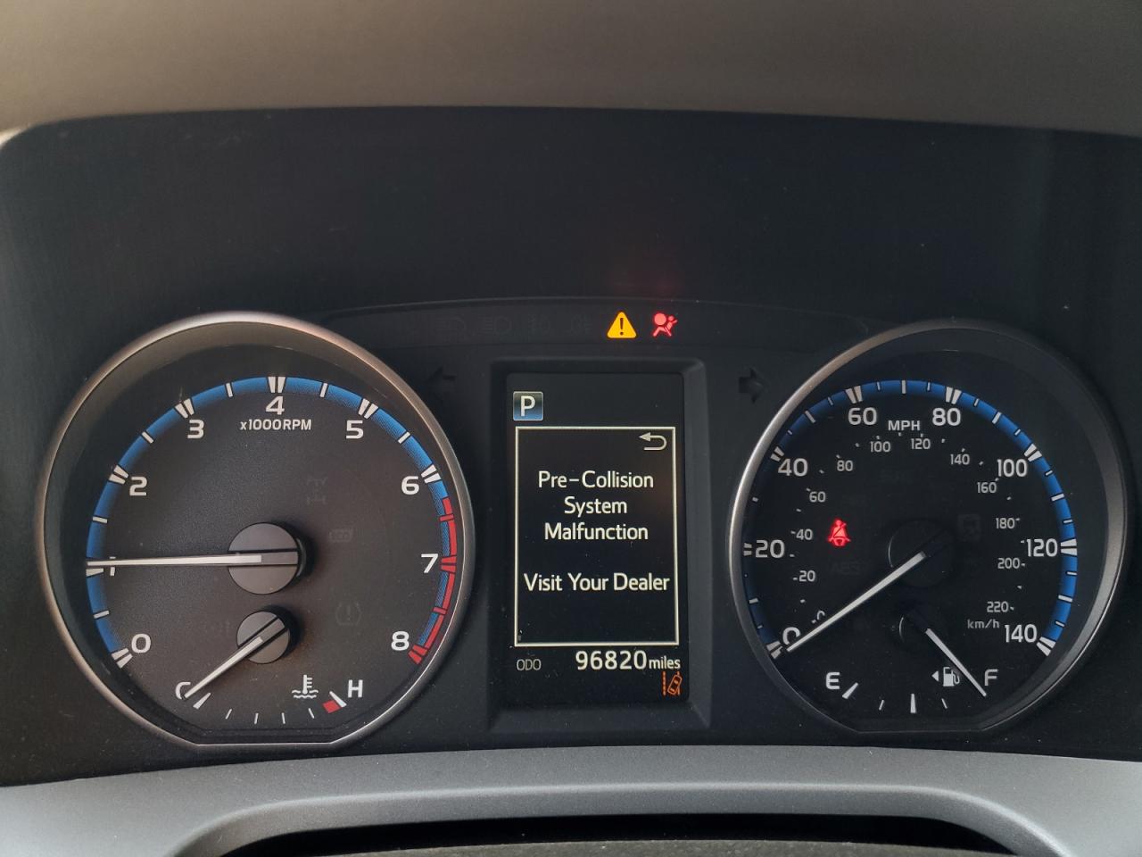 2017 Toyota Rav4 Le VIN: 2T3ZFREV1HW372808 Lot: 84018395