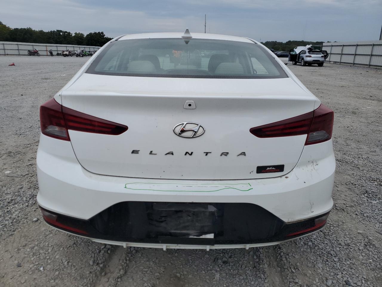 2019 Hyundai Elantra Sel VIN: 5NPD84LF9KH472379 Lot: 83931905