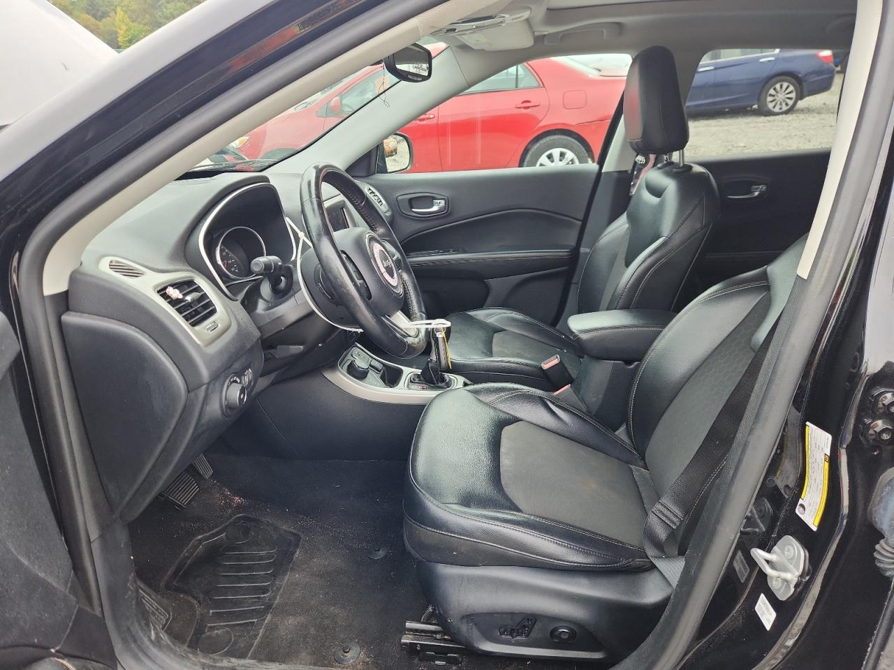 2018 Jeep Compass Latitude VIN: 3C4NJDBBXJT191181 Lot: 84418275