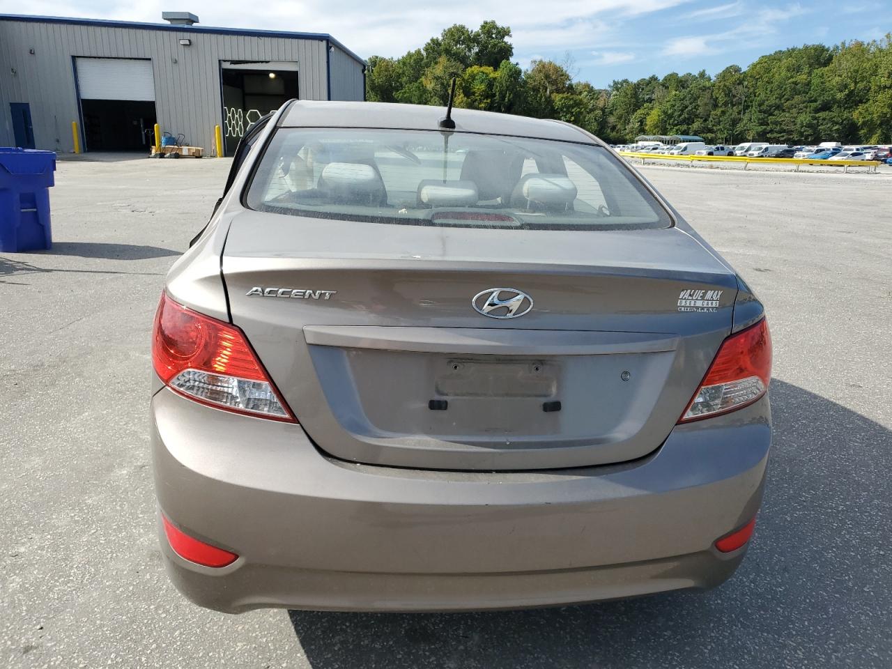 2013 Hyundai Accent Gls VIN: KMHCT4AE0DU454586 Lot: 71868465