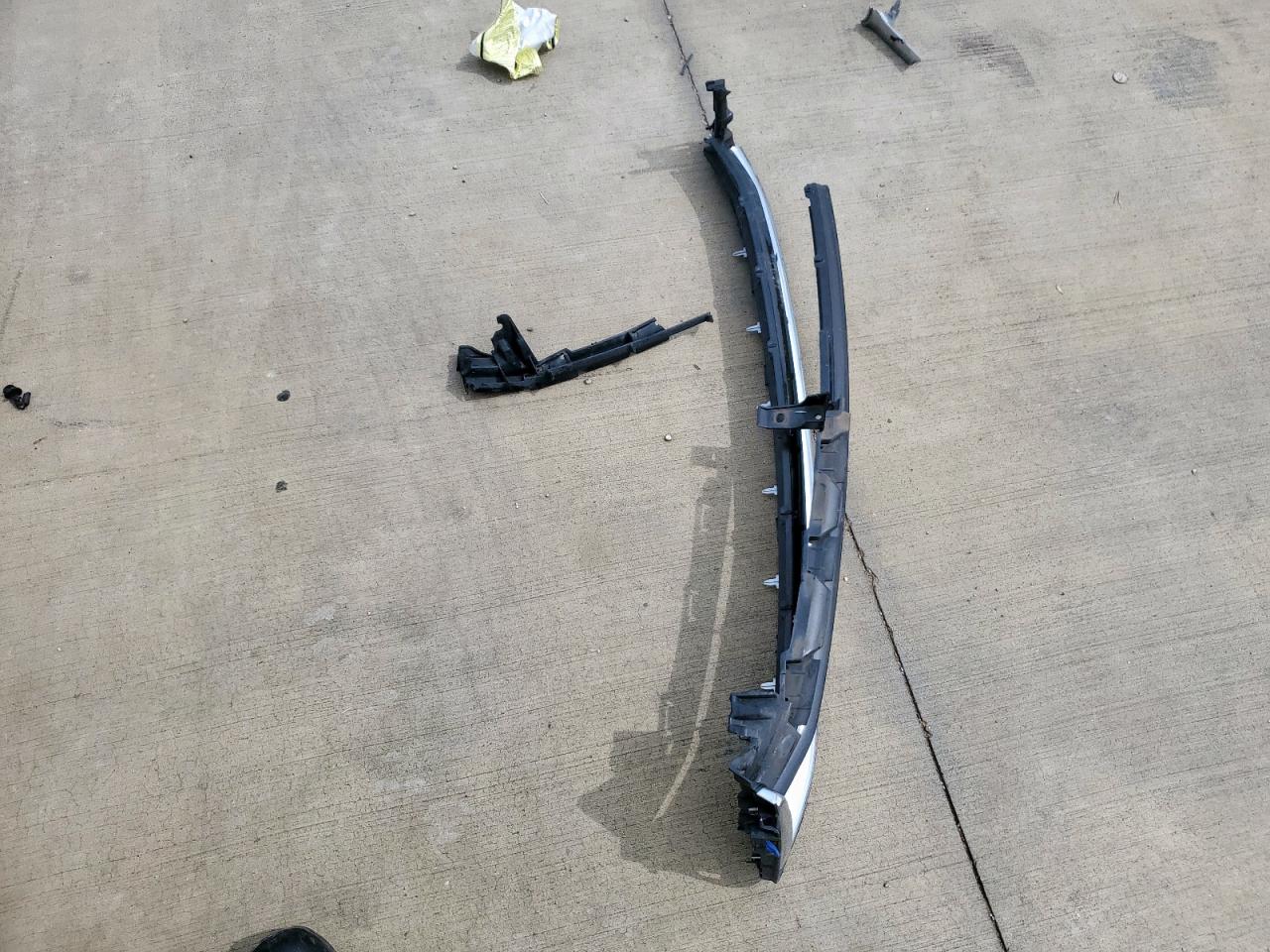 2014 Toyota Highlander Xle VIN: 5TDKKRFH4ES021667 Lot: 84009835