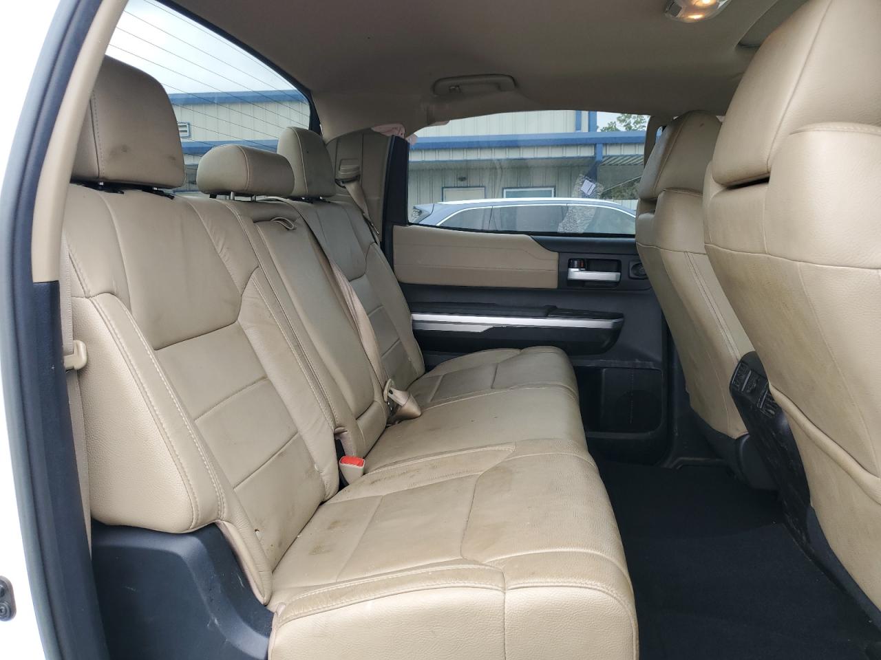 2015 Toyota Tundra Crewmax Limited VIN: 5TFFY5F15FX181273 Lot: 83756815