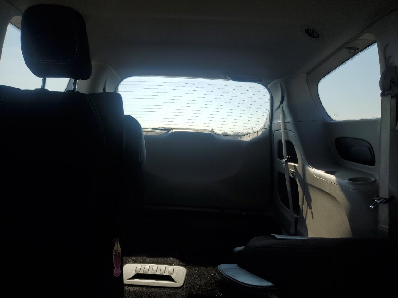 2020 Chrysler Voyager Lx VIN: 2C4RC1CG9LR107782 Lot: 71768785