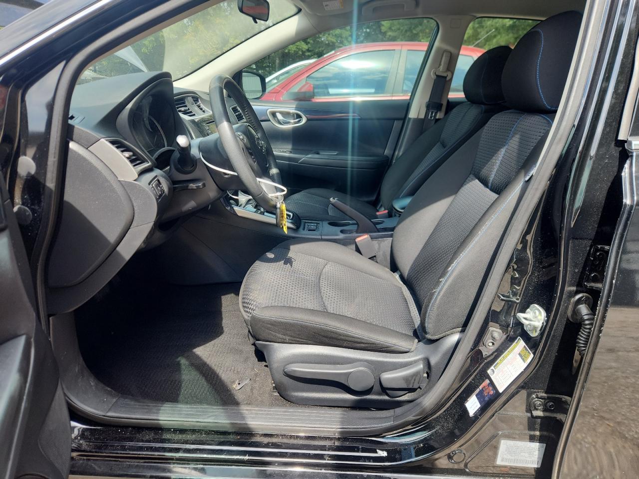 2017 Nissan Sentra S VIN: 3N1AB7AP6HY411135 Lot: 81813315