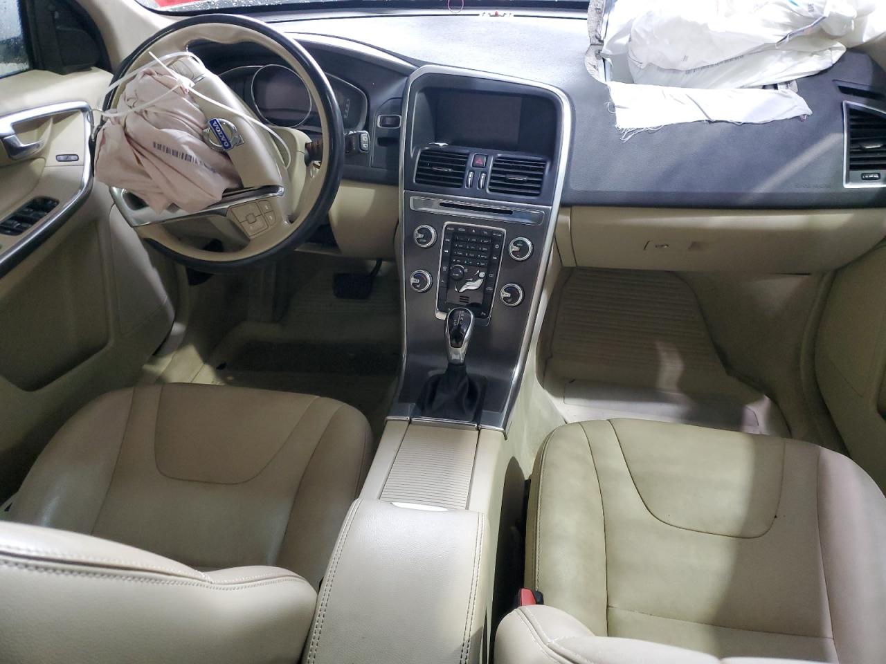 2016 Volvo Xc60 T6 Premier VIN: YV449MRK6G2890521 Lot: 83939705