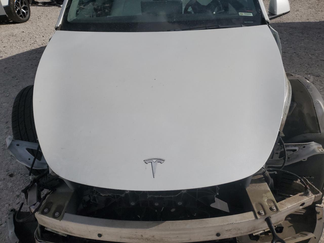 2021 Tesla Model Y VIN: 5YJYGDEE6MF075299 Lot: 71168095