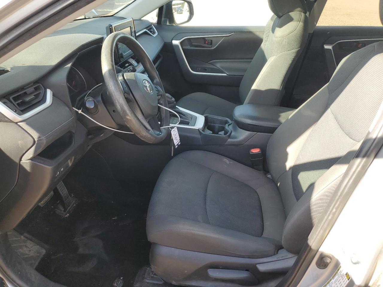 2021 Toyota Rav4 Le VIN: 2T3F1RFV2MW220451 Lot: 84593535