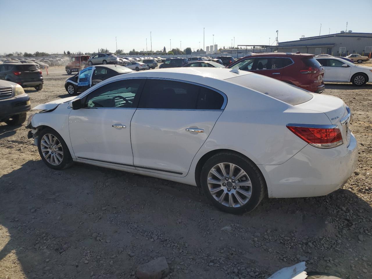 2013 Buick Lacrosse white null gasoline 1G4GC5E37DF224516 photo #3