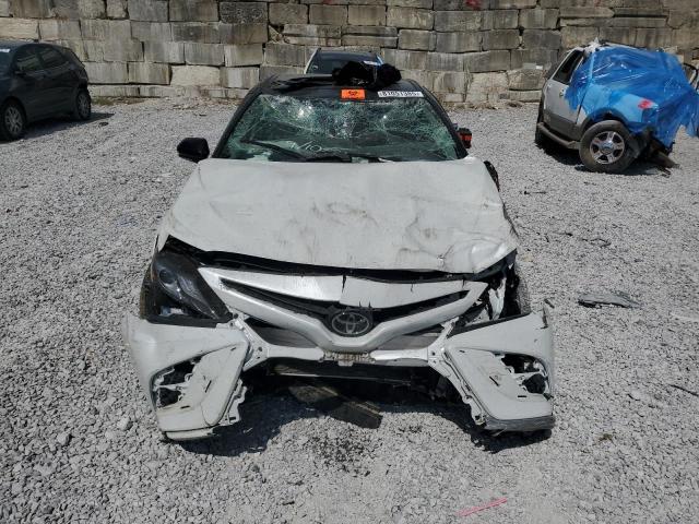  TOYOTA CAMRY 2023 Белы