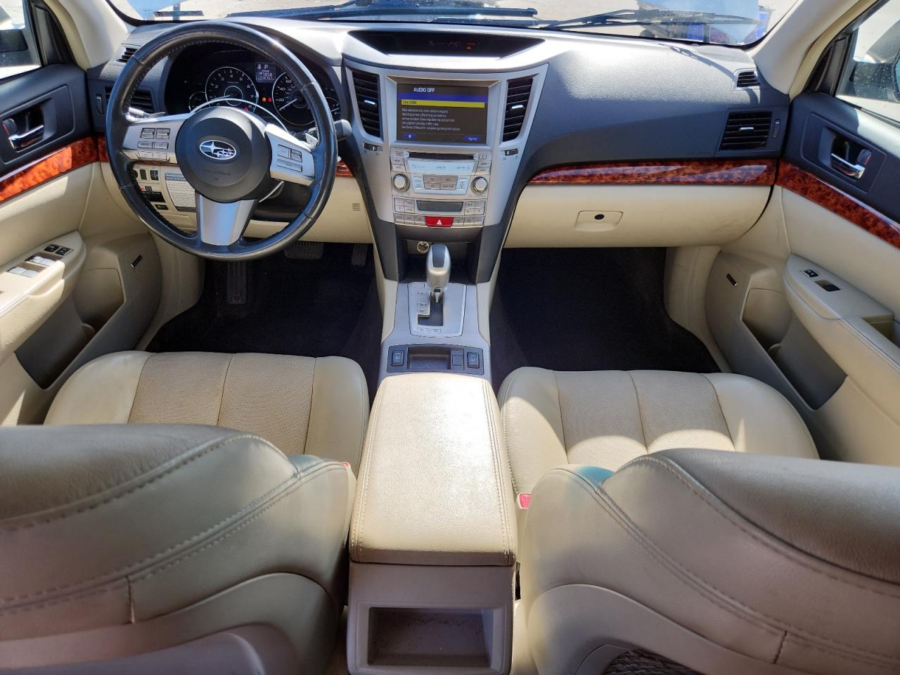 2011 Subaru Outback 3.6R Limited VIN: 4S4BRDLC4B2431729 Lot: 84279055