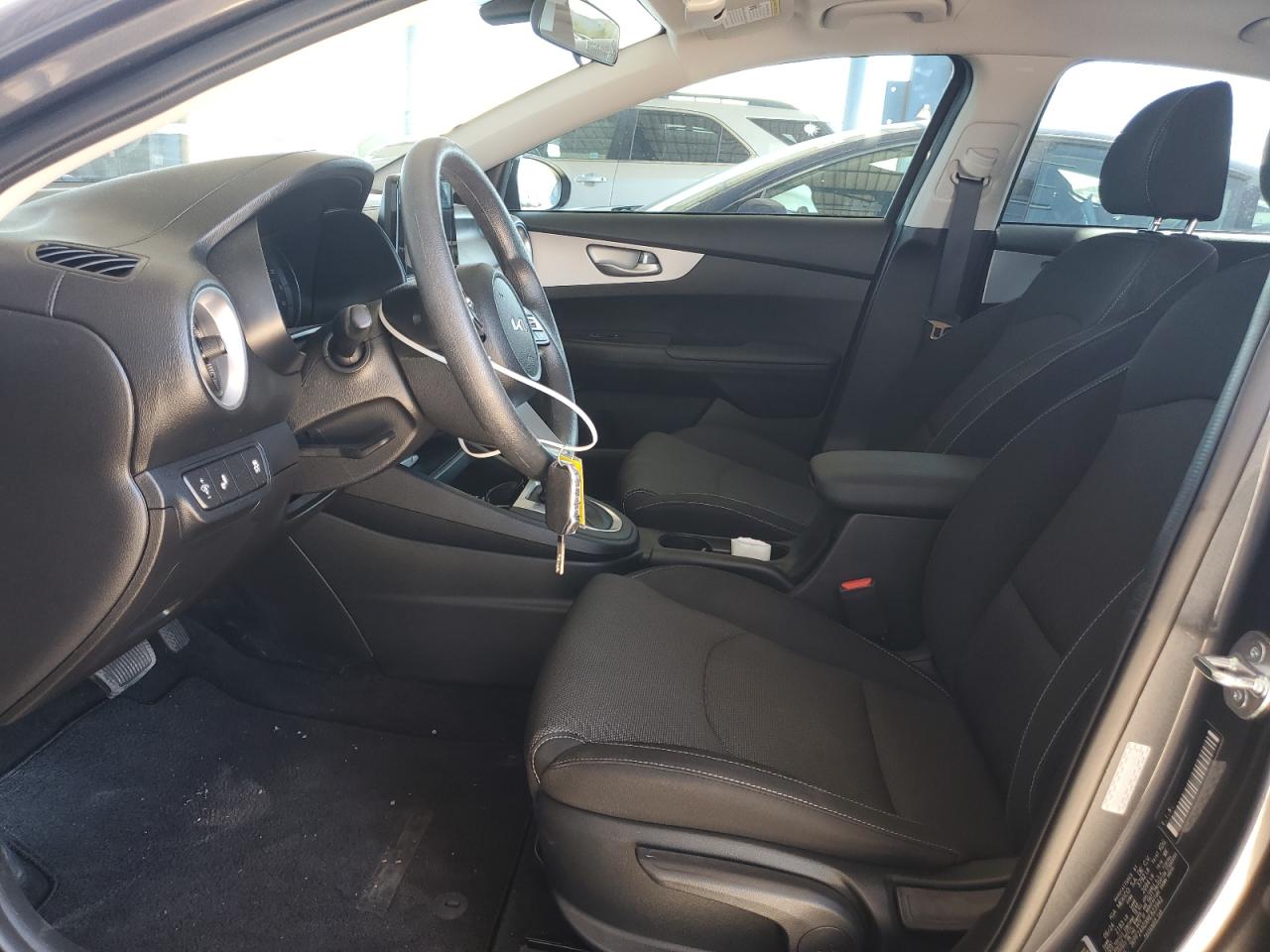 2024 Kia Forte Lx VIN: 3KPF24ADXRE823942 Lot: 71231335