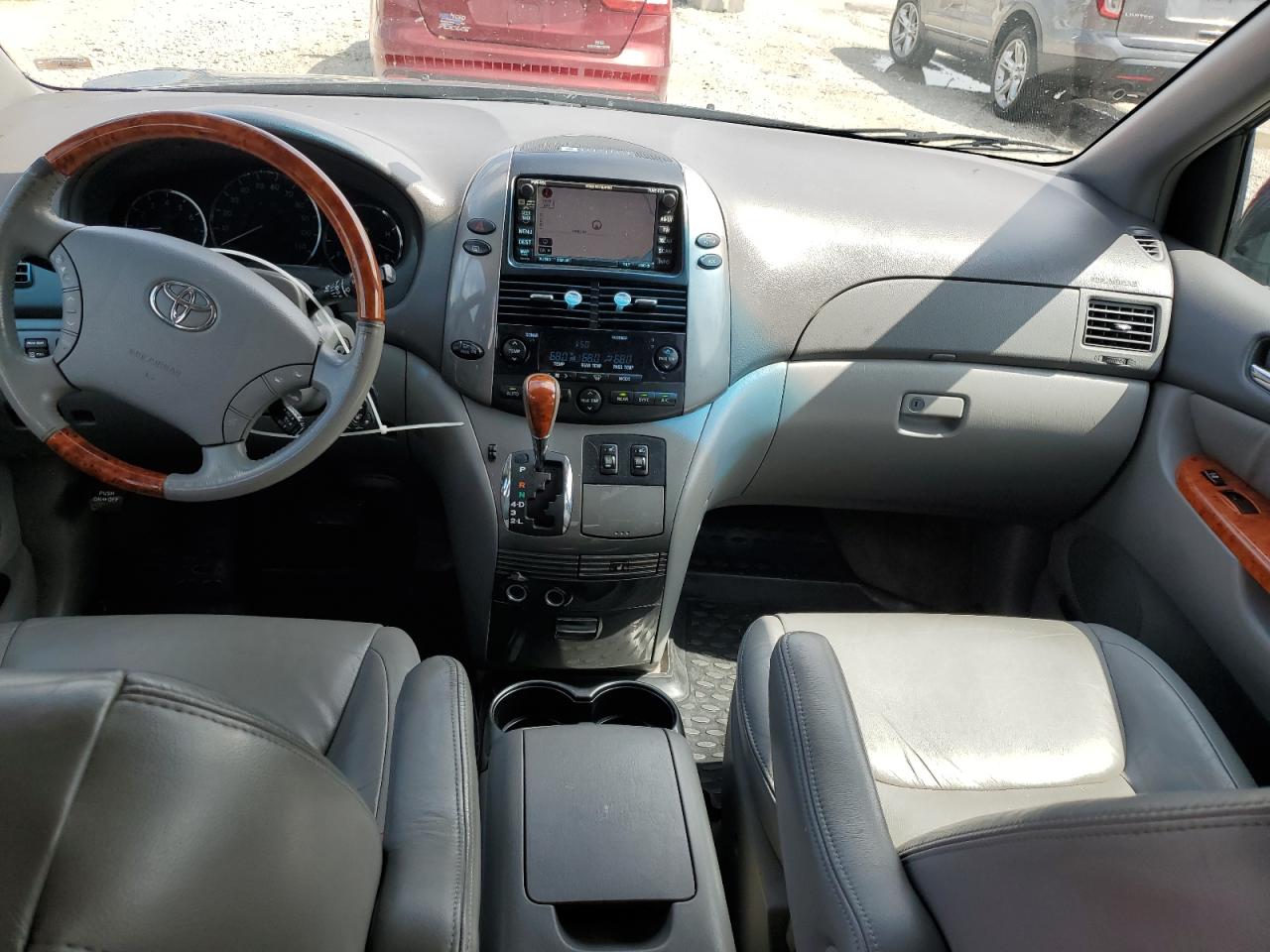2010 Toyota Sienna Xle VIN: 5TDYK4CC8AS305934 Lot: 72073675