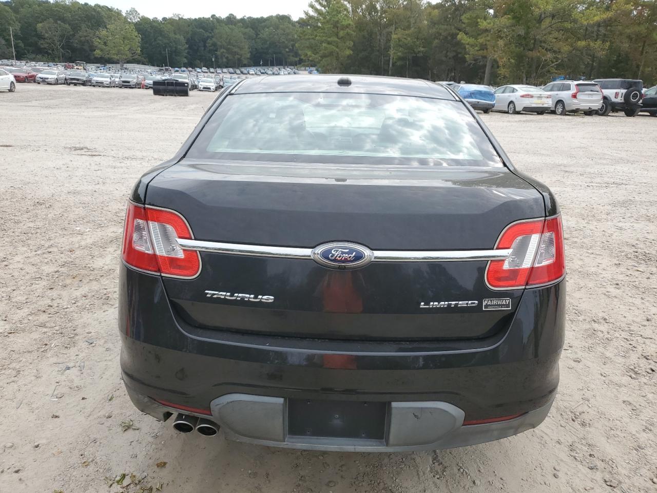2011 Ford Taurus Limited VIN: 1FAHP2FWXBG103559 Lot: 83976075