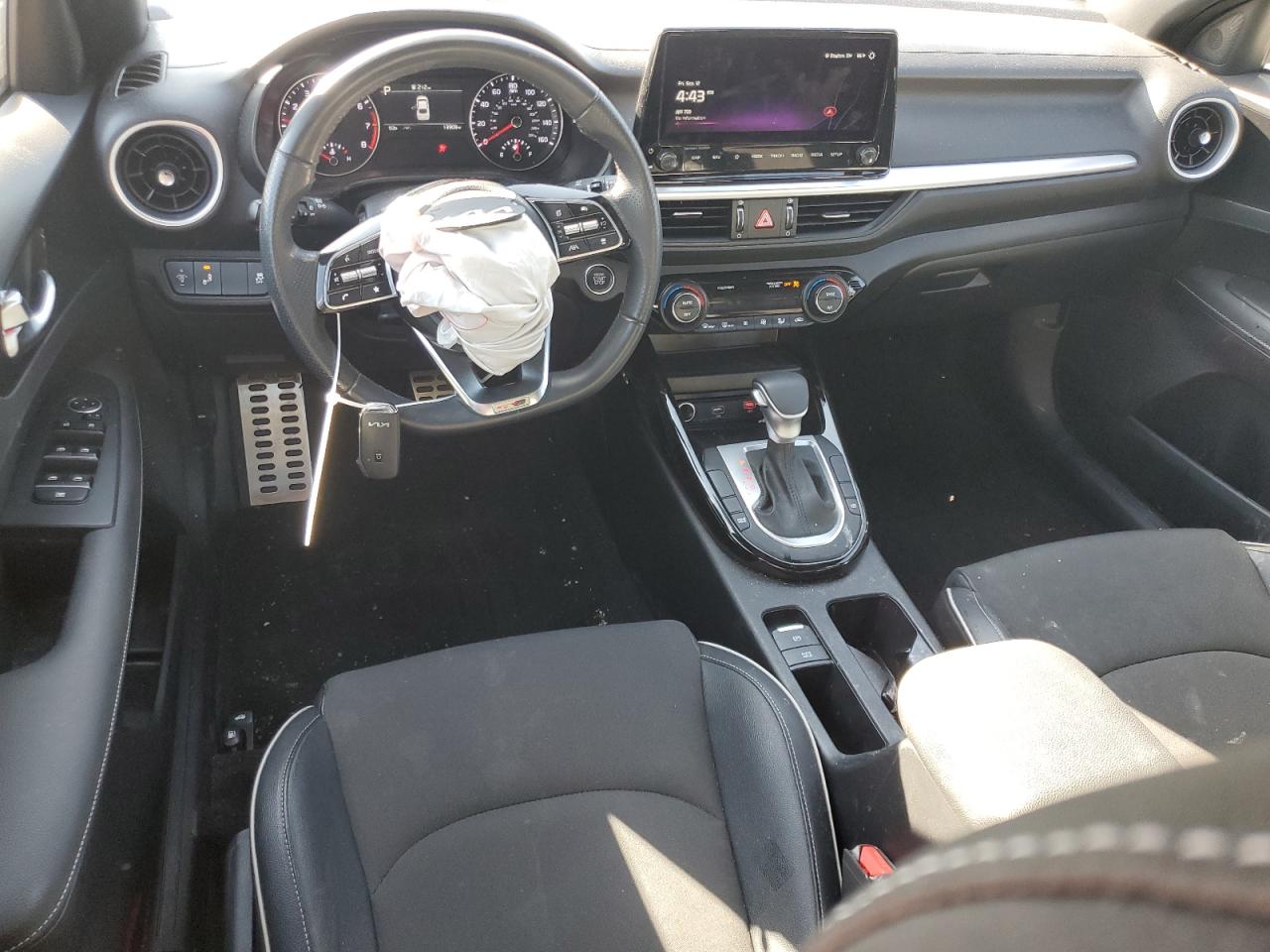 2024 Kia Forte Gt Line VIN: 3KPF54AD3RE823840 Lot: 80092085