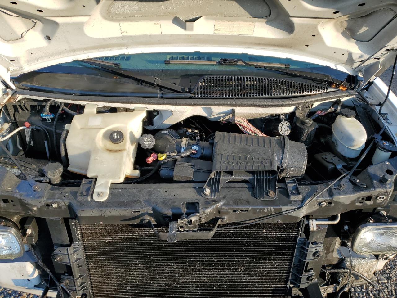 2006 Chevrolet Express G2500 VIN: 1GCGG25VX61220453 Lot: 72026125