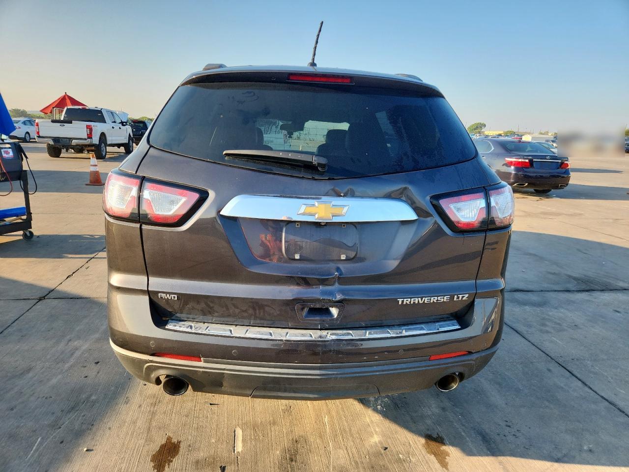 2015 Chevrolet Traverse Ltz VIN: 1GNKVJKD4FJ343551 Lot: 71229565