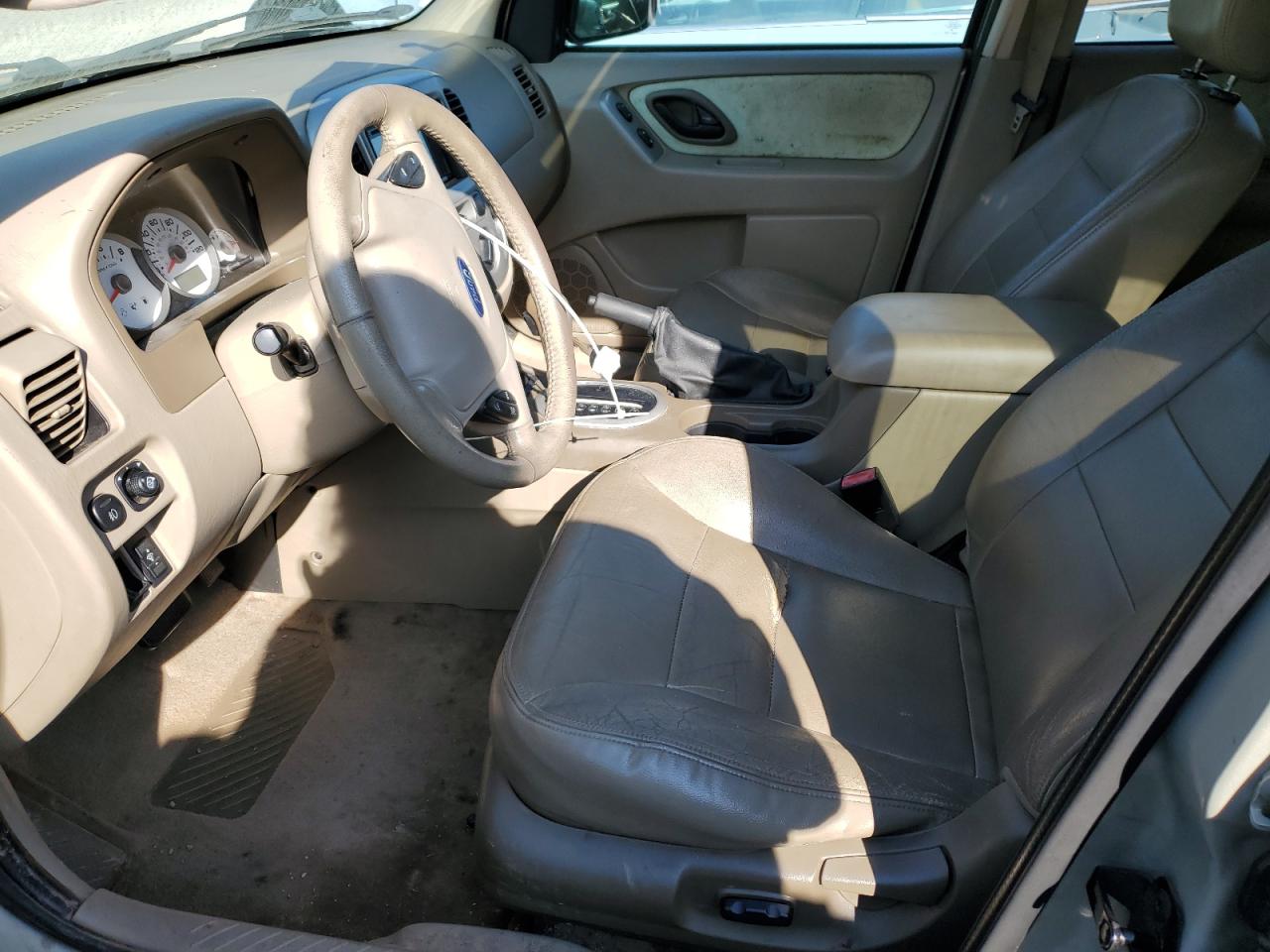 2005 Ford Escape Xlt VIN: 1FMCU93125KC44640 Lot: 70319215