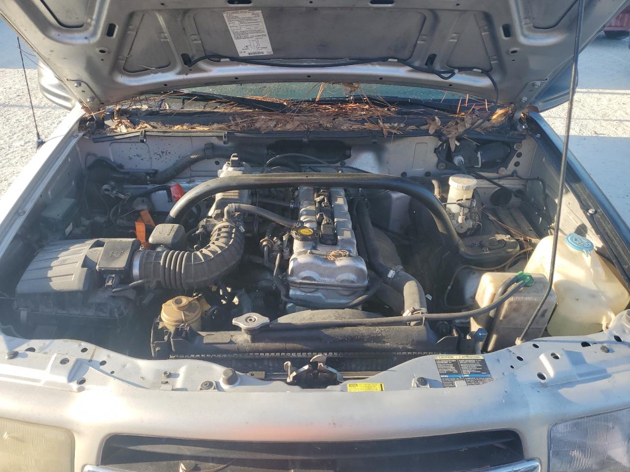 2002 Chevrolet Tracker VIN: 2CNBE13C326912813 Lot: 81281745