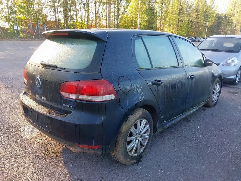 2011 VOLKSWAGEN GOLF 1.6 TDI 105 BLUEMOTION 5DR