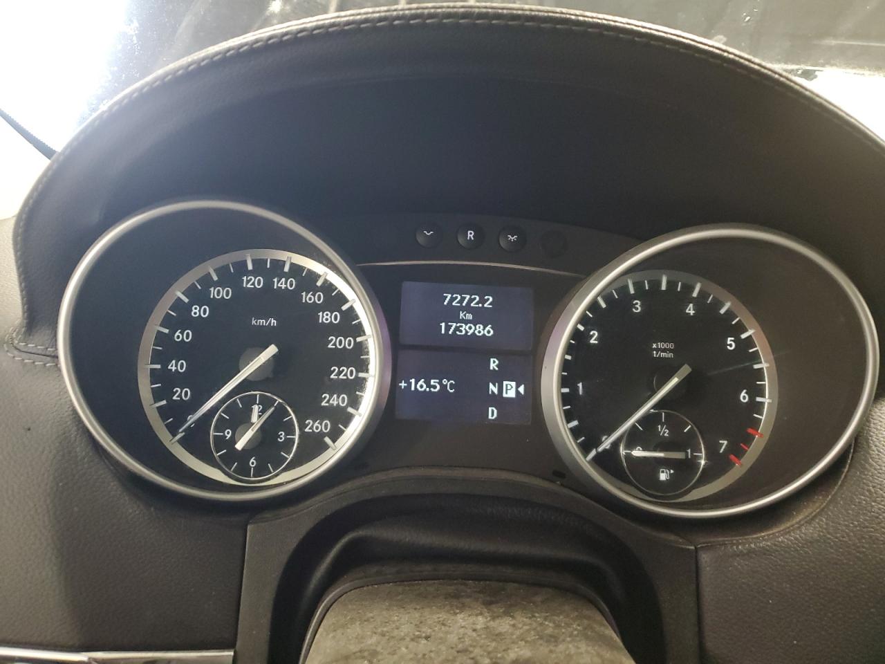 2011 Mercedes-Benz Gl 550 4Matic VIN: 4JGBF8GE2BA723719 Lot: 81392245
