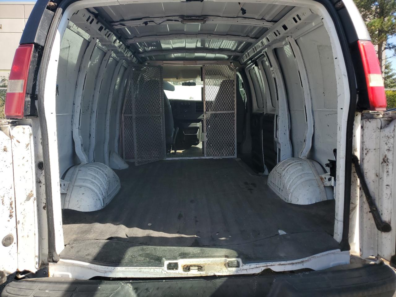2009 Chevrolet Express G2500 VIN: 1GCGG25C391107334 Lot: 84408685