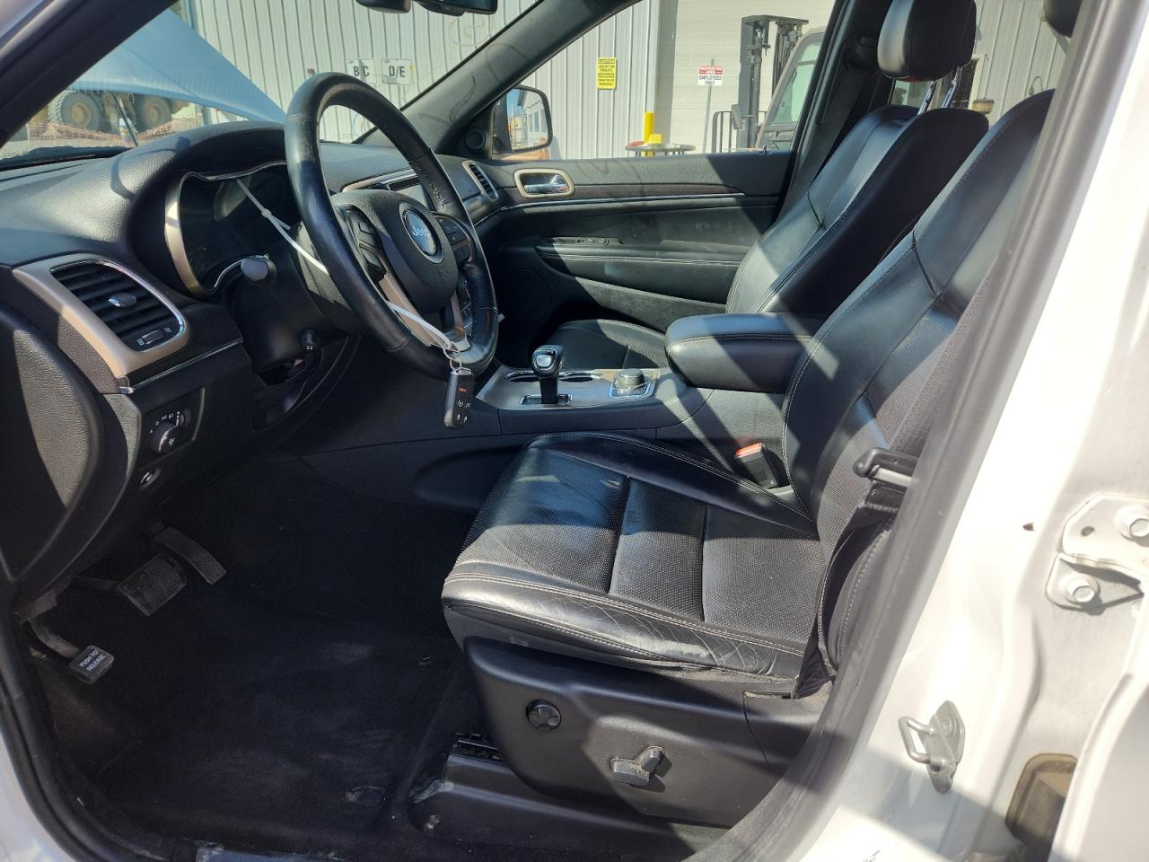 2014 Jeep Grand Cherokee Limited VIN: 1C4RJFBG1EC587073 Lot: 84253985