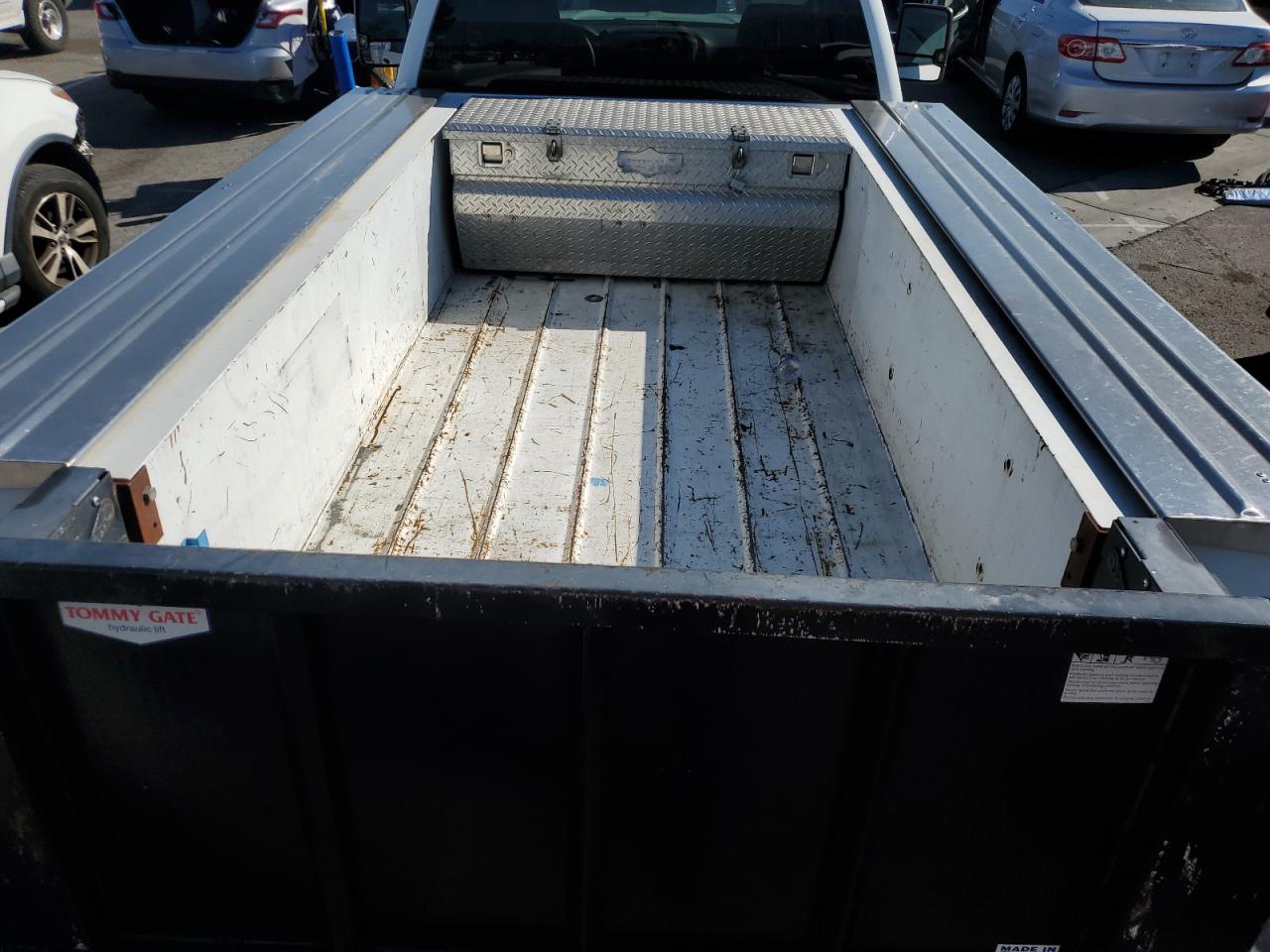 2018 Chevrolet Silverado C1500 VIN: 1GBNCNEC8JZ229377 Lot: 81462265