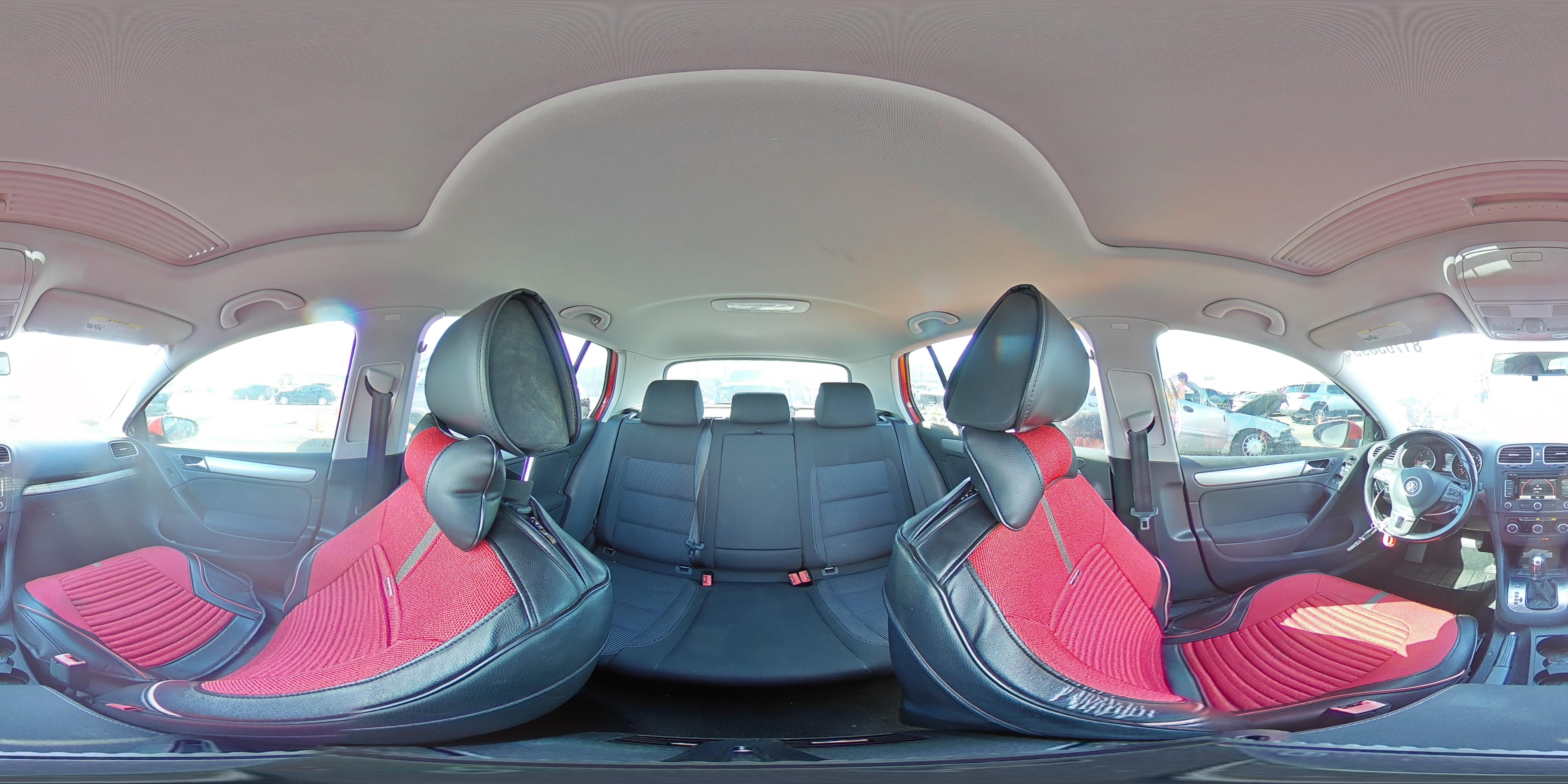 2012 Volkswagen Golf VIN: WVWDM7AJ2CW030477 Lot: 81703895