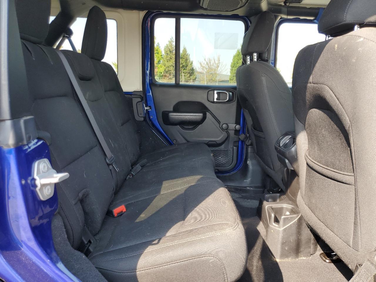 2018 Jeep Wrangler Unlimited Sport VIN: 1C4HJXDN6JW293772 Lot: 71725535