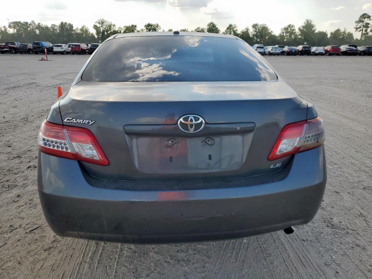 2011 Toyota Camry Base VIN: 4T4BF3EK1BR150988 Lot: 81912045