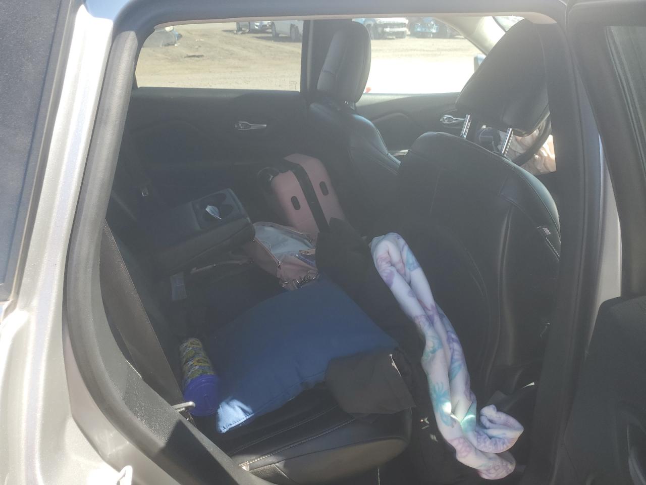 2015 Jeep Cherokee L VIN: 1C4PJMDS5FW541825 Lot: 84777655