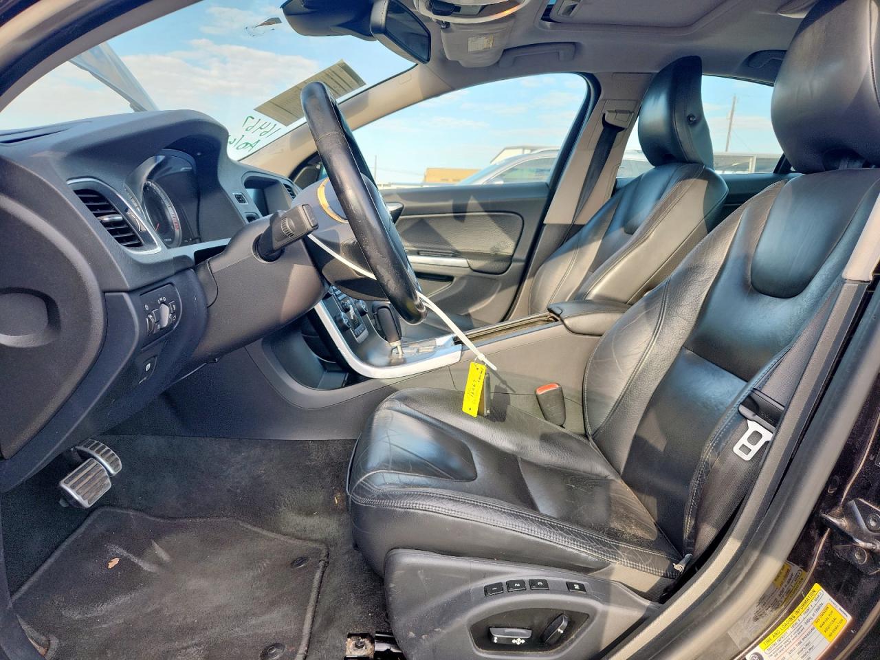 2011 Volvo S60 T6 VIN: YV1902FH1B2003569 Lot: 84060145