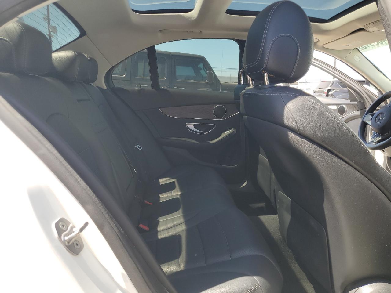 2017 Mercedes-Benz C 300 VIN: 55SWF4JB9HU232818 Lot: 71483615