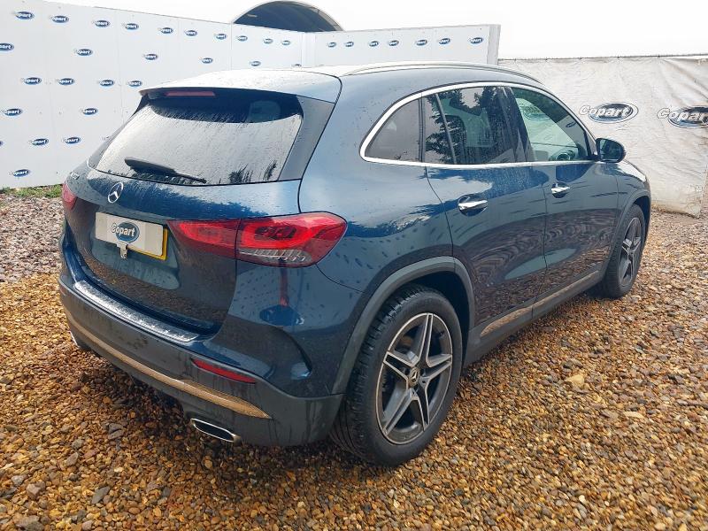2021 MERCEDES-BENZ GLA 200 AMG LINE PREMIUM 