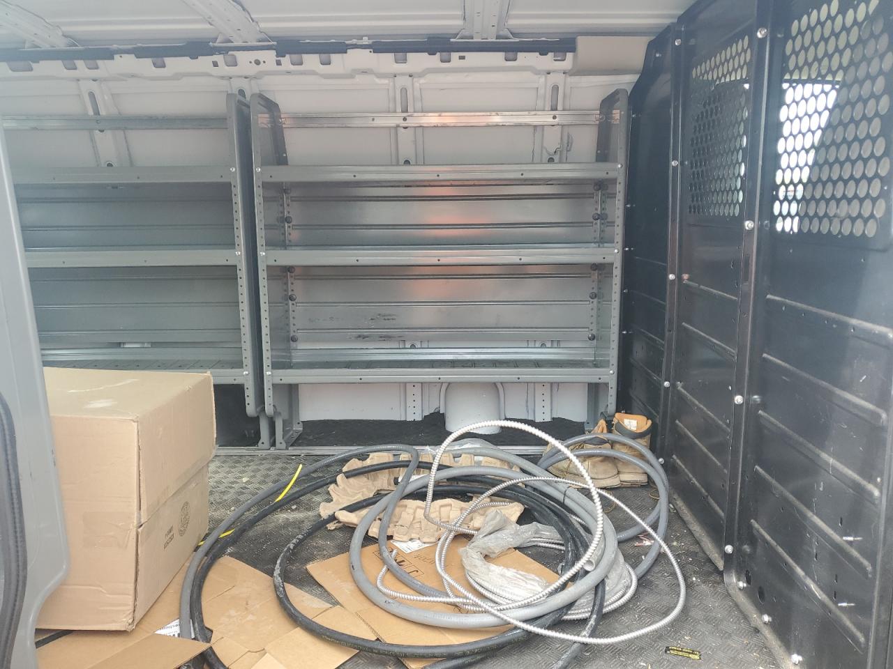 2020 Chevrolet Express G2500 VIN: 1GCWGAFG3L1229951 Lot: 80273585