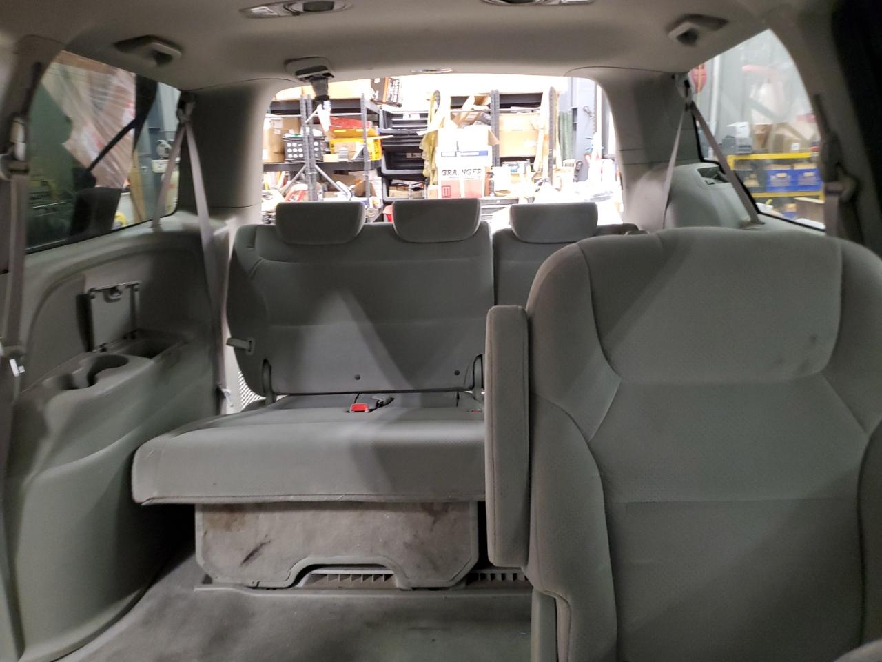 2005 Honda Odyssey Lx VIN: 5FNRL382X5B110942 Lot: 80336785