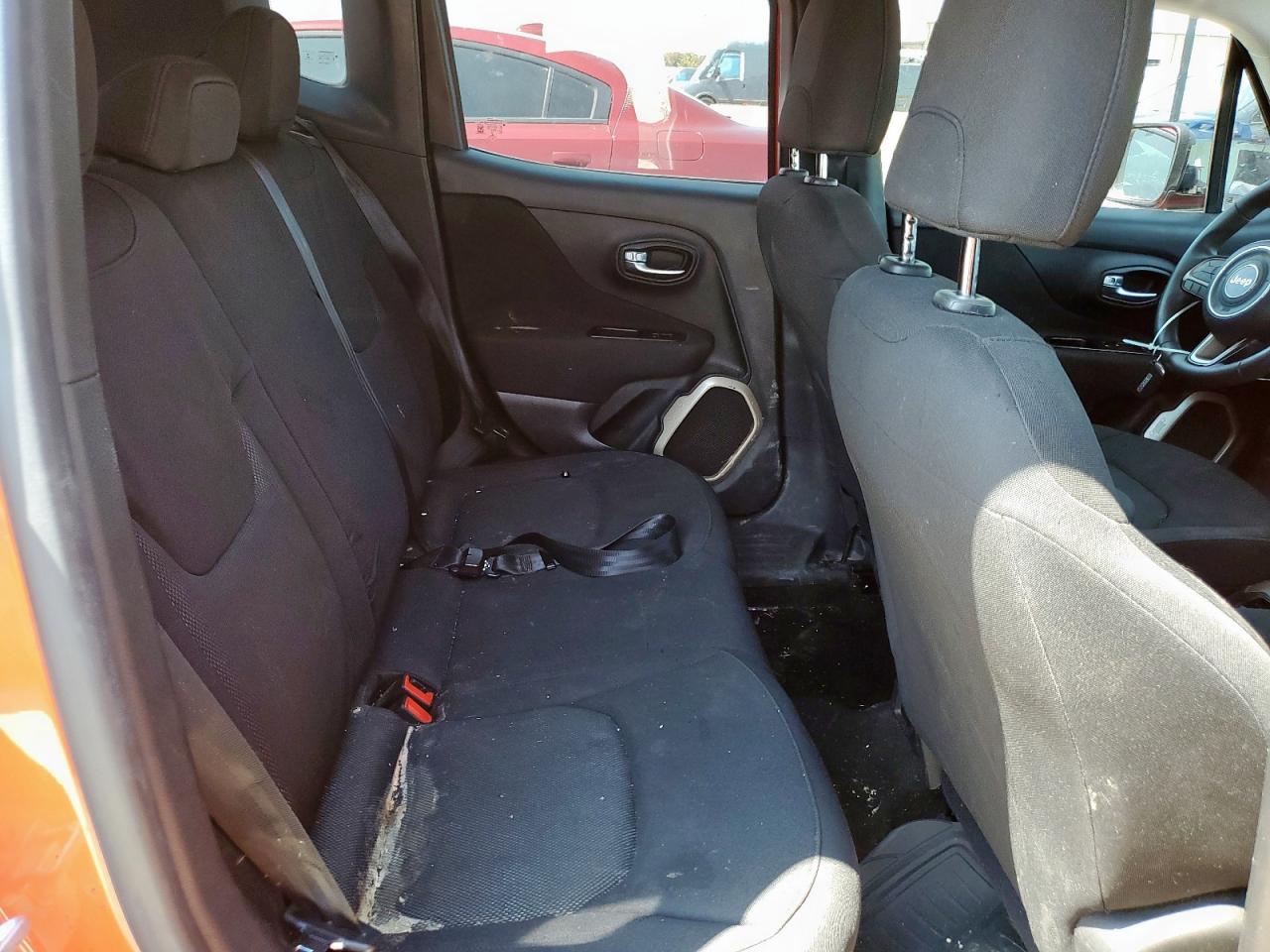 2016 Jeep Renegade Sport VIN: ZACCJAAT2GPC58078 Lot: 71253835