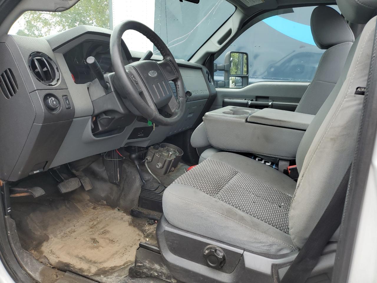 2013 Ford Super Duty F-450 W/D VIN: 1FDUF5HY9DEB32136 Lot: 81417825