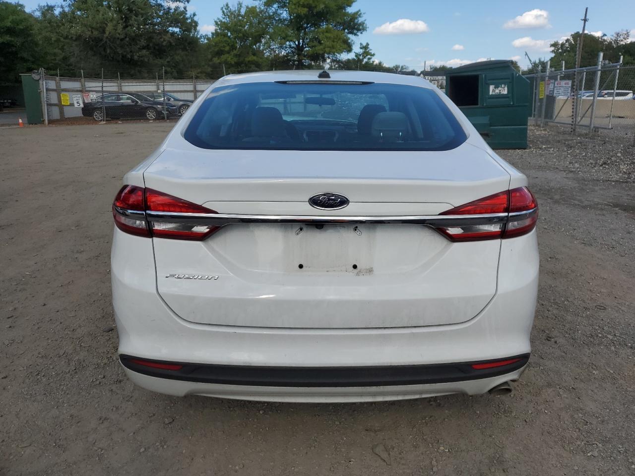2017 Ford Fusion S VIN: 3FA6P0G79HR198121 Lot: 84538045