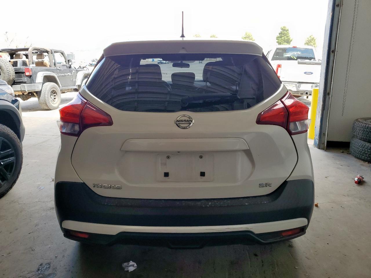 2019 Nissan Kicks S VIN: 3N1CP5CU5KL544040 Lot: 71122125