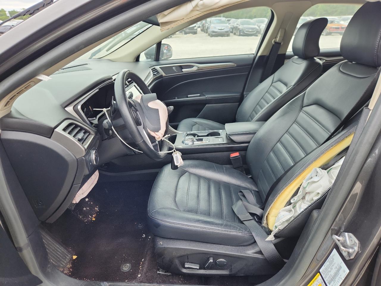 2017 Ford Fusion Se VIN: 3FA6P0HD1HR328557 Lot: 81396935